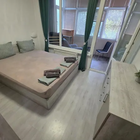 Botev Stadium Iztochen Center Apartment Plovdiv